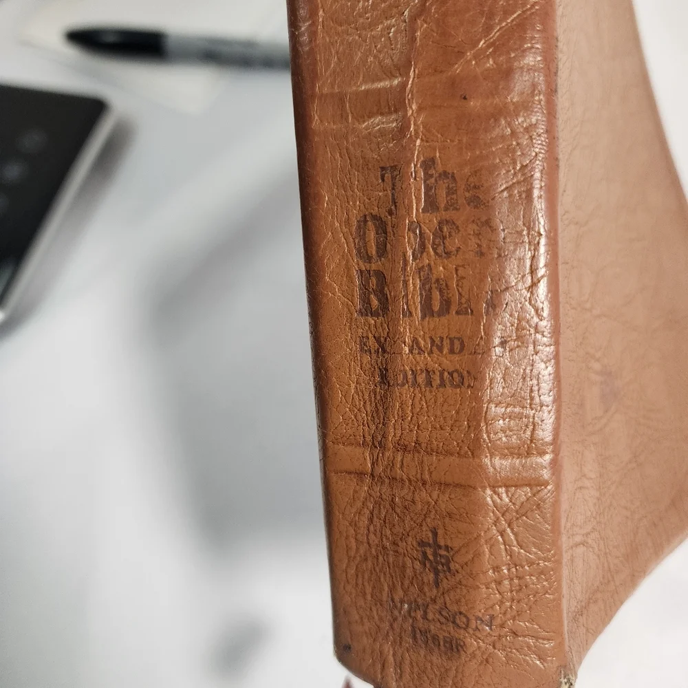 Vintage 1985 Holy Bible New King James Version The Open Bible Expanded Edition